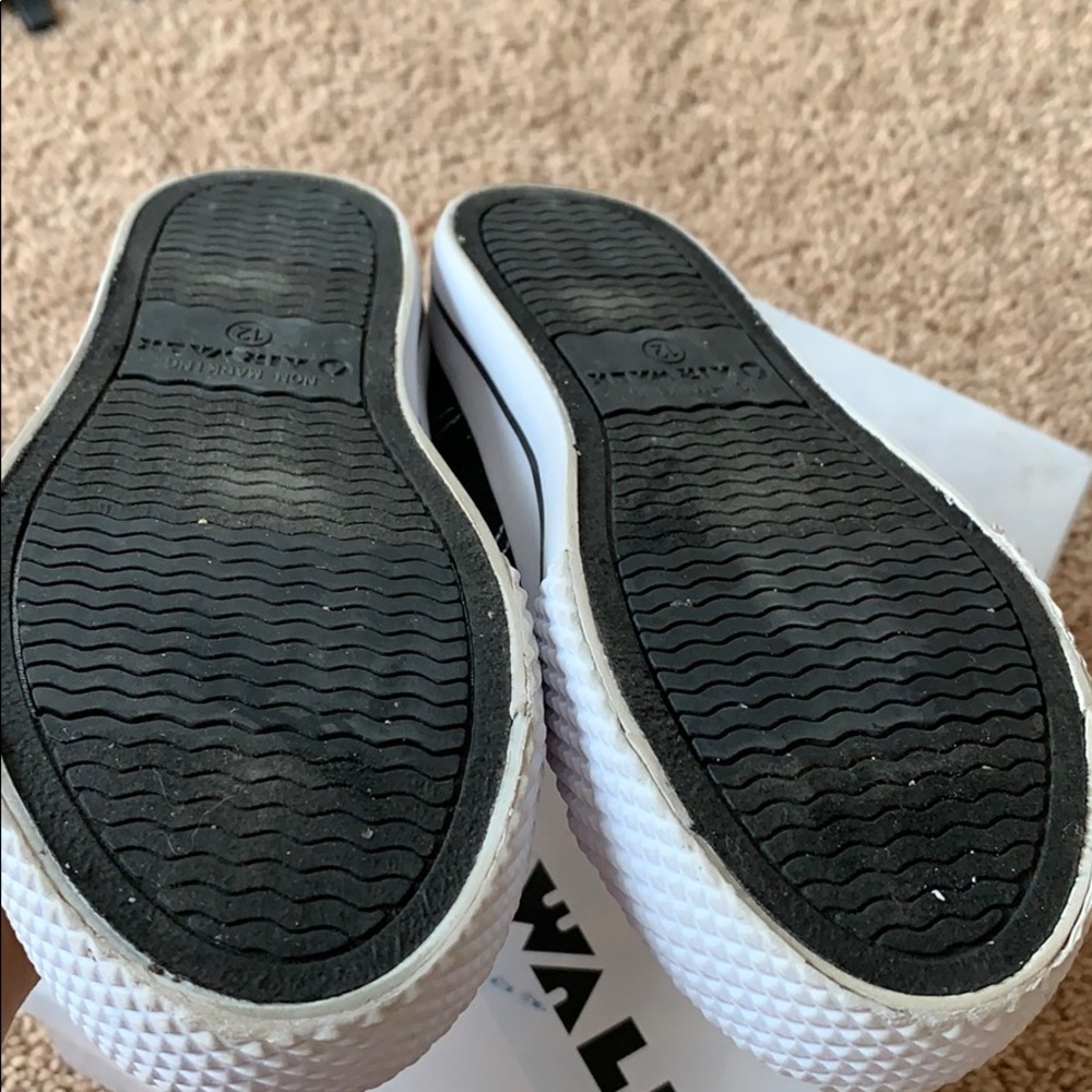 AIRWALK LEGACEE Blk/Wht. Size 12 - Picture 4 of 10